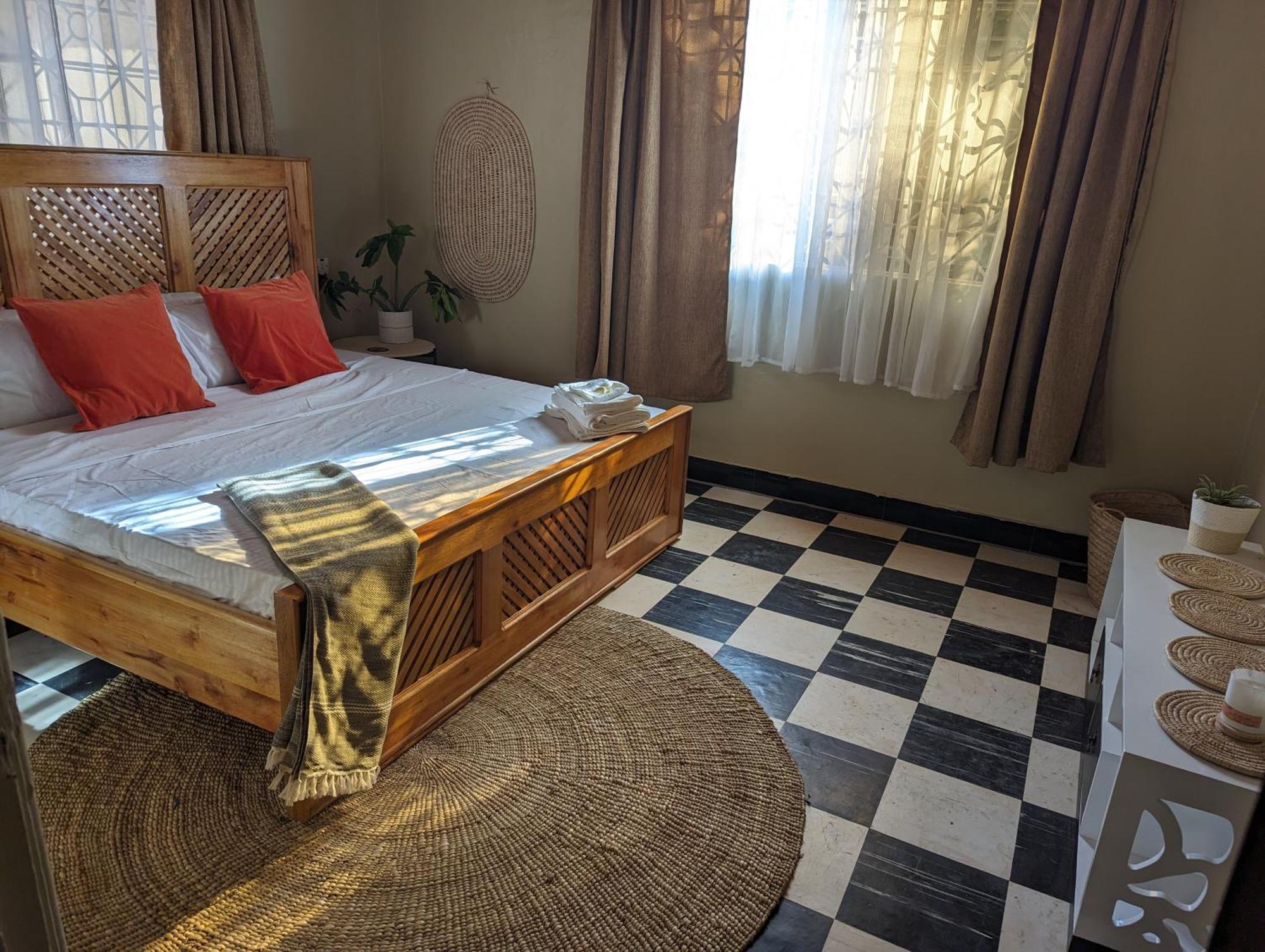 The Lion King Homestay Moshi Exteriör bild